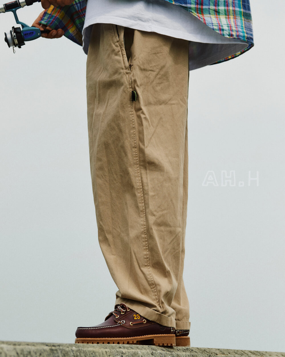 brochure × A.H 1P CHINO BEIGE XL 【良好品】 - パンツ