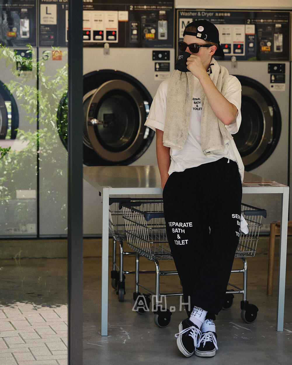 SEPARATE BATH & TOILET A.H Tシャツ セット-